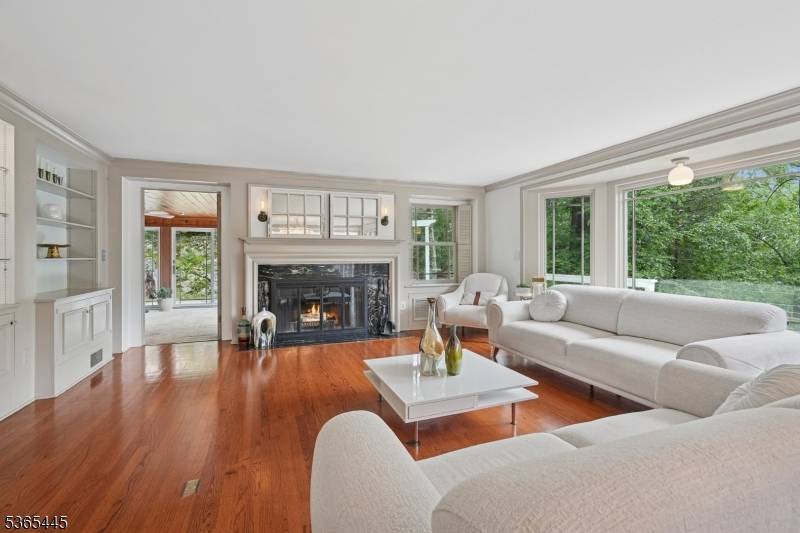 Kinnelon Boro, NJ 07405,8 Hornbeam Ln