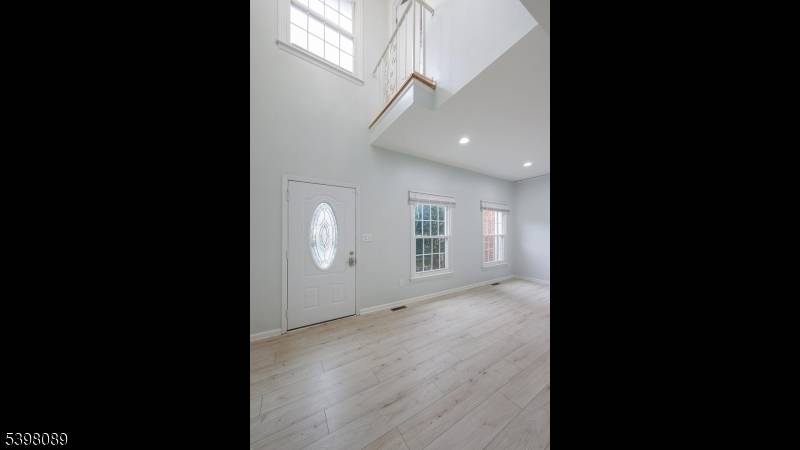 Woodbridge Twp., NJ 08863,96 Wick Dr