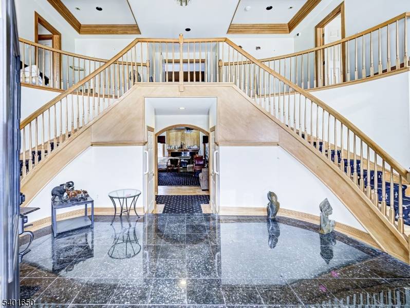 Clinton Twp., NJ 08801,9 Charles Ct