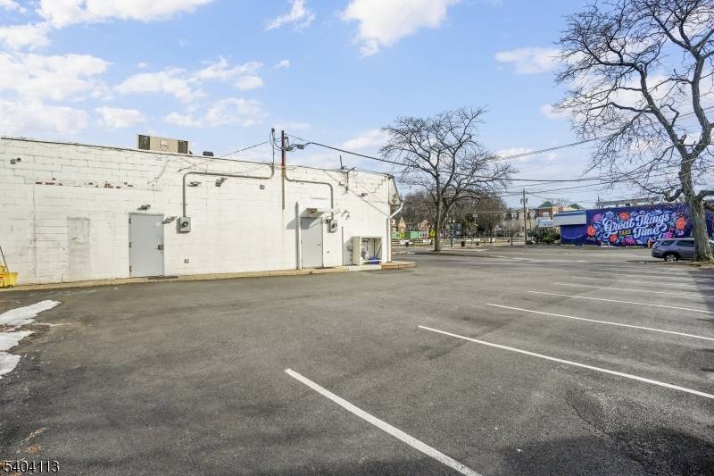 Edison Twp., NJ 08837,931 Amboy Ave