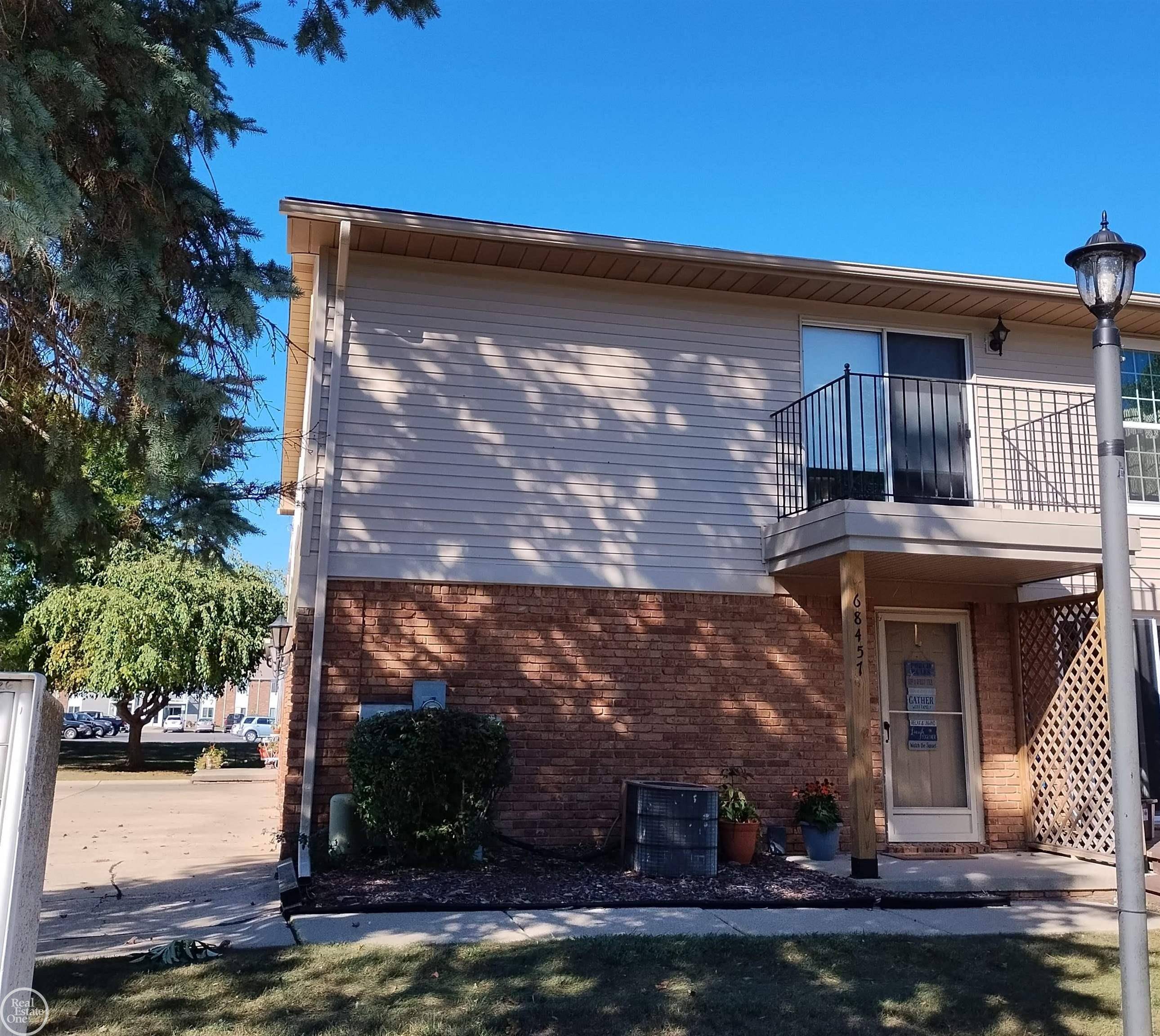 Richmond, MI 48062,68457 Rosewood LN