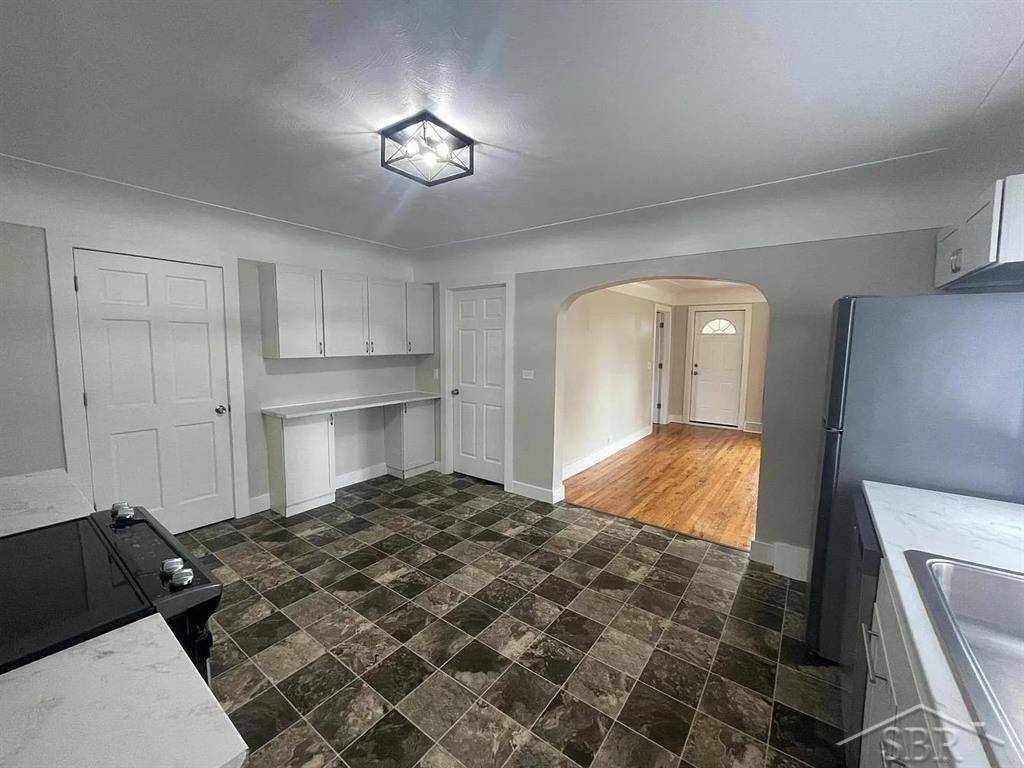 Midland, MI 48640,613 Gordon ST