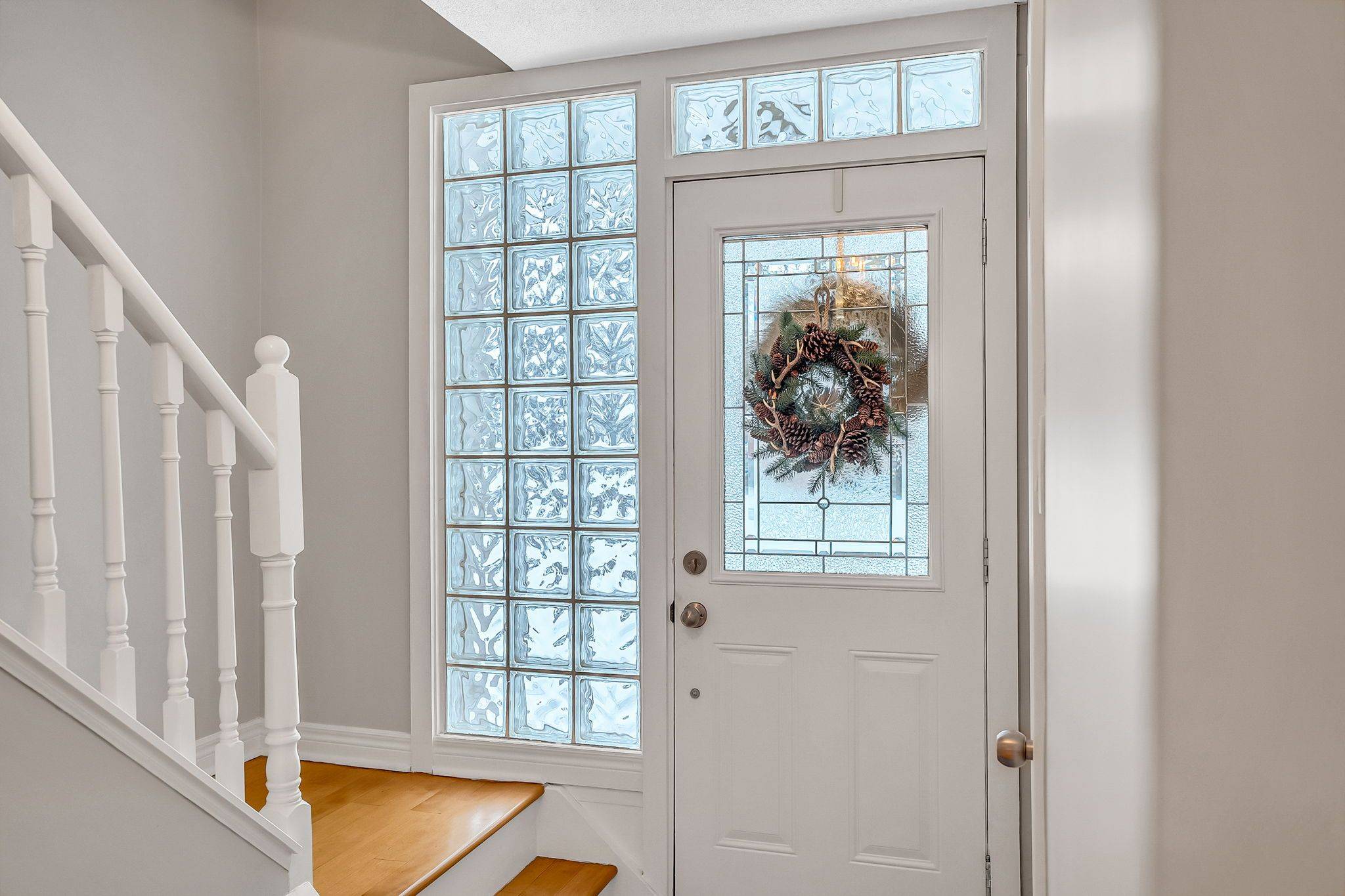 Toronto C13, ON M3B 1K7,15 Addison CRES