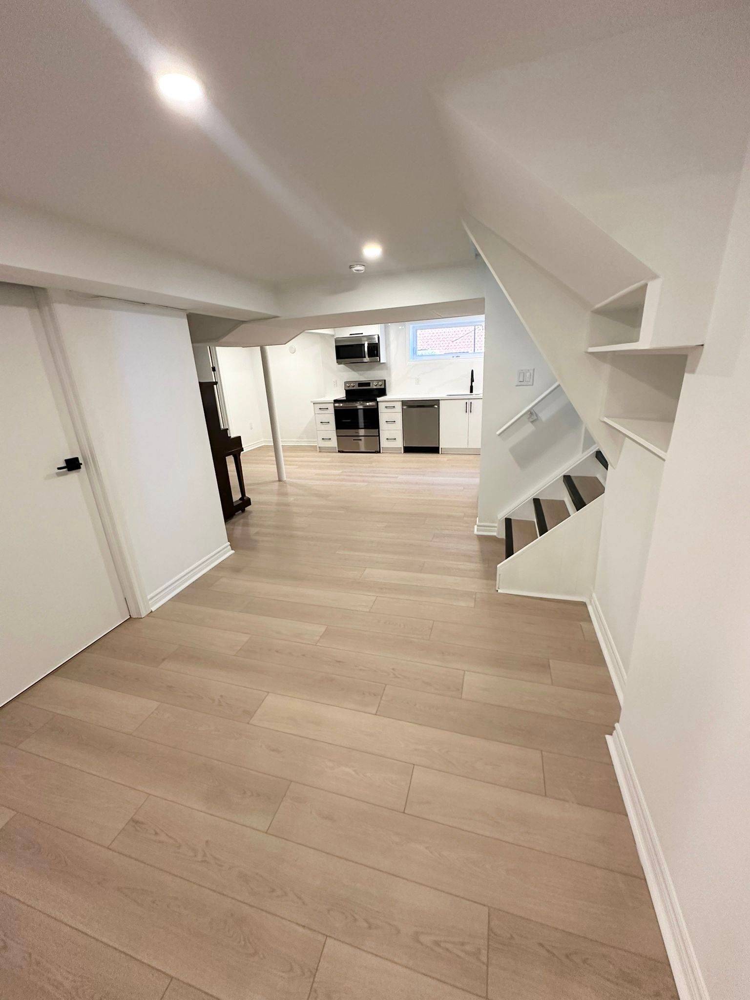 Toronto C07, ON M2M 1J6,177 Patricia AVE #Basement