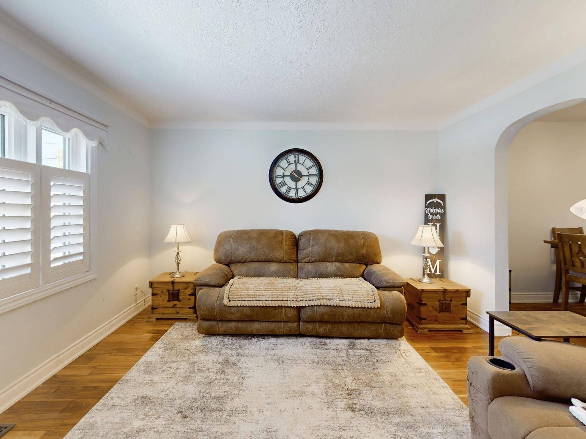 Oshawa, ON L1G 4J2,651 Somerville AVE