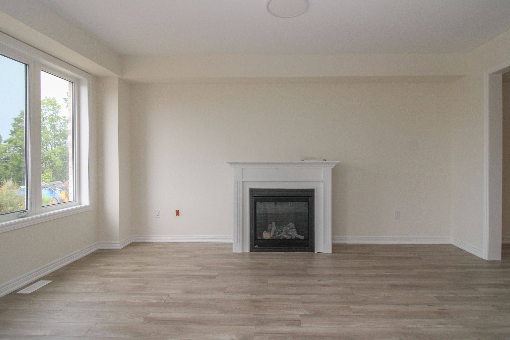 Scugog, ON L9L 0B1,235 Ash ST