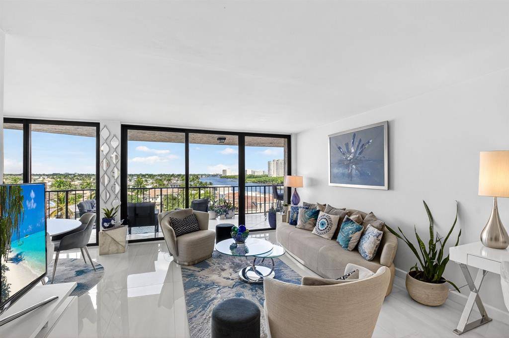 Boca Raton, FL 33487,899 Jeffery St #710