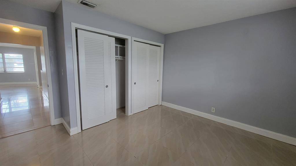 Fort Lauderdale, FL 33308,1821 NE 56th St #4