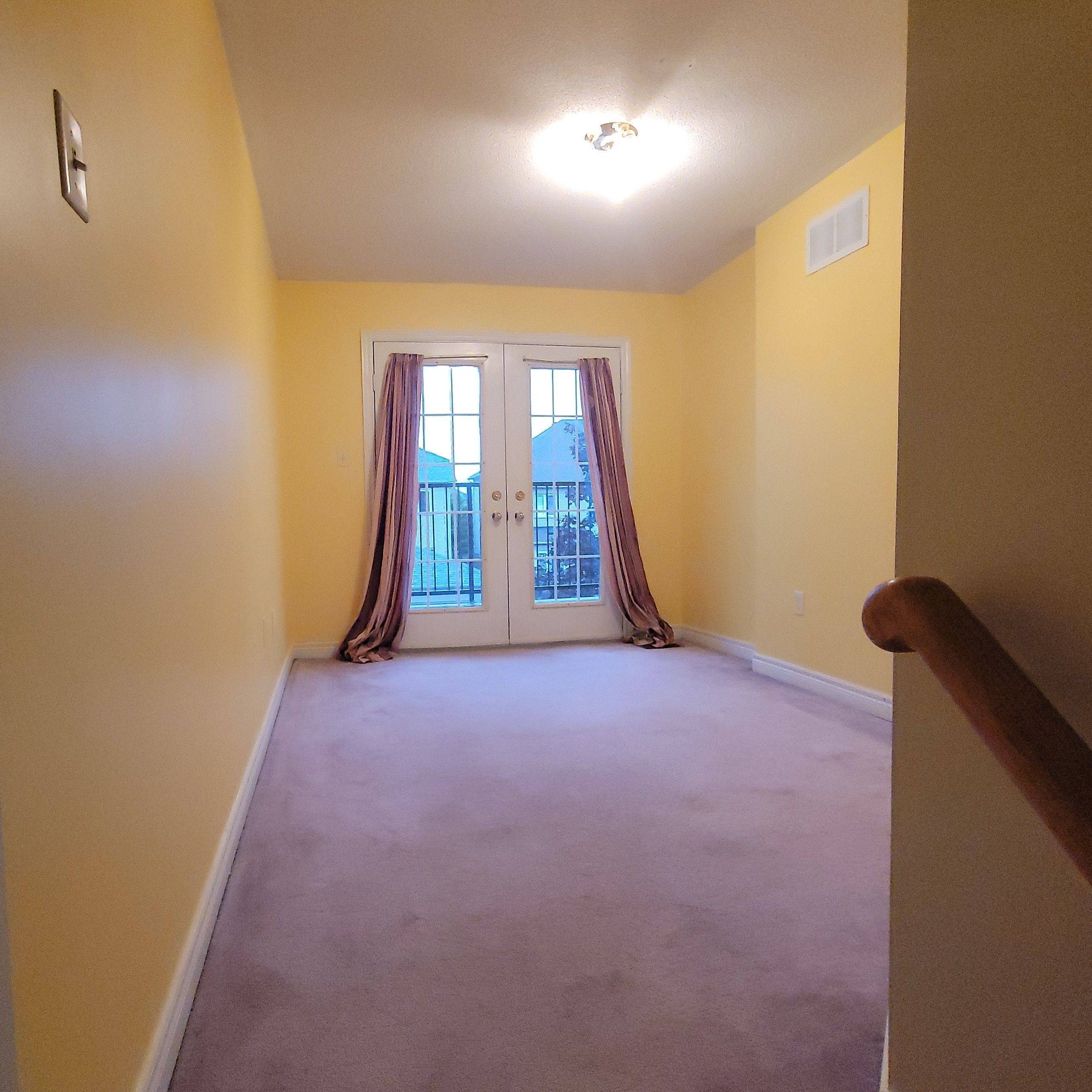 Richmond Hill, ON L4S 2K4,72 Forestwood ST