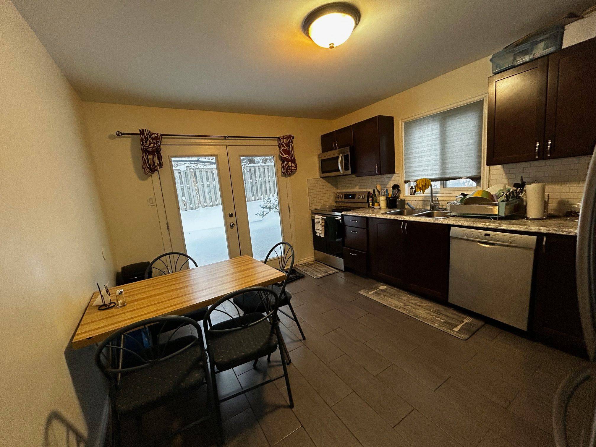 Barrie, ON L4N 8B4,64 Copeman CRES