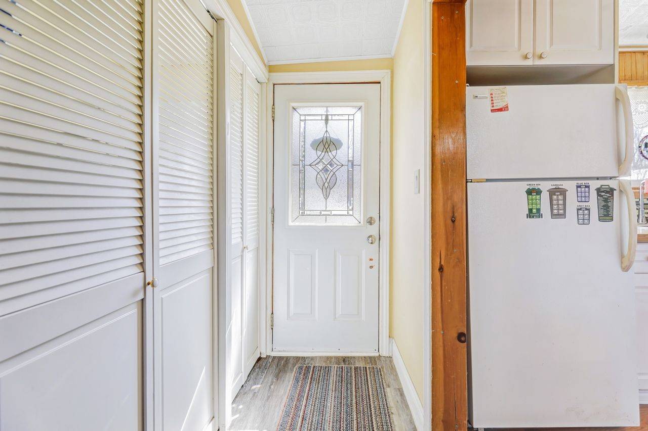 Barrie, ON L4N 3X3,24 Brennan AVE