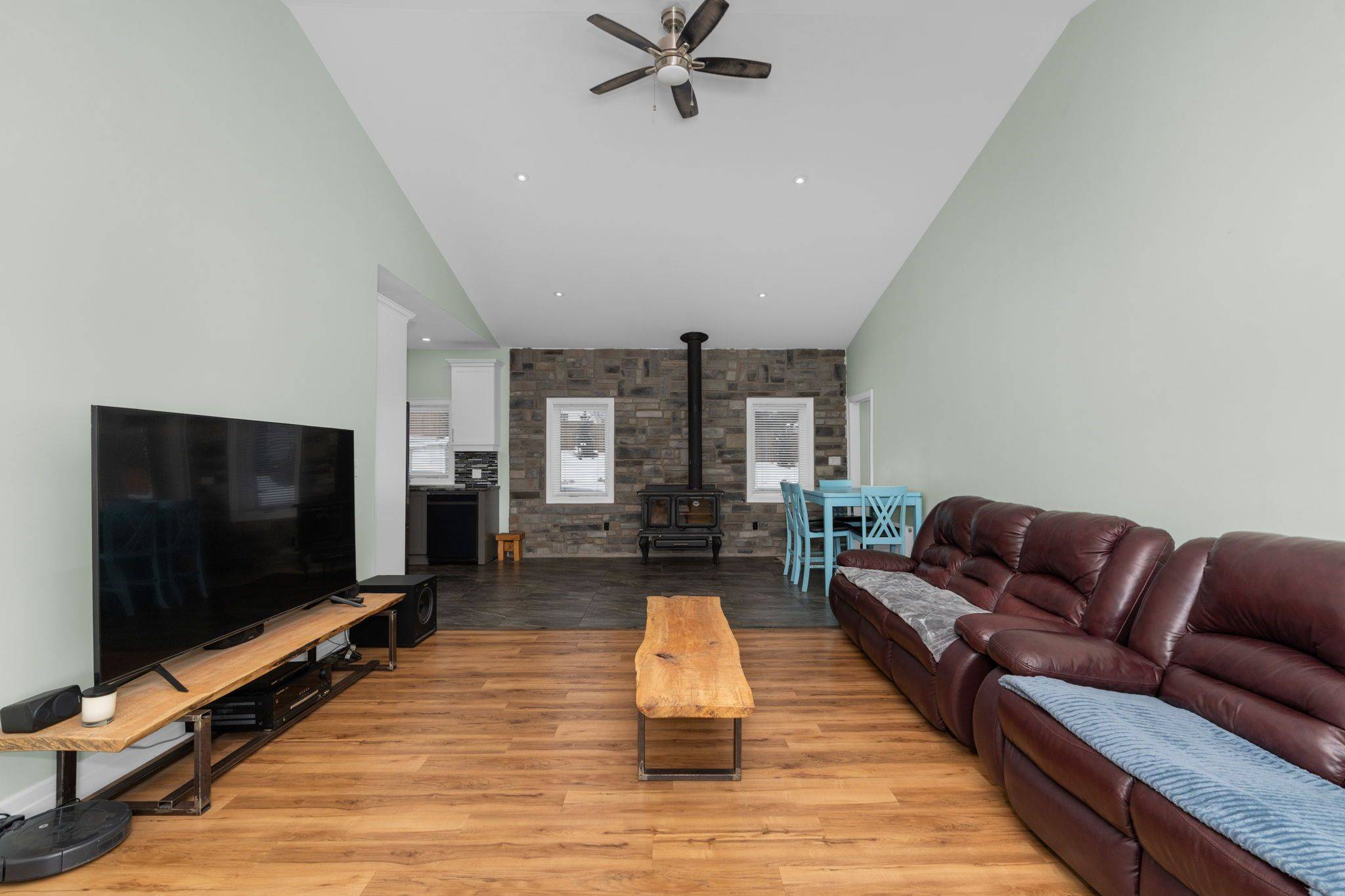 Tiny, ON L9M 0H1,24 Rue Helene N/A