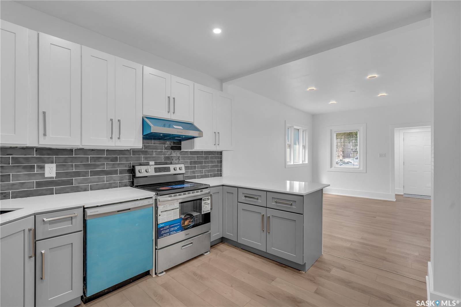 Saskatoon, SK S7M 2R5,120 O AVENUE S