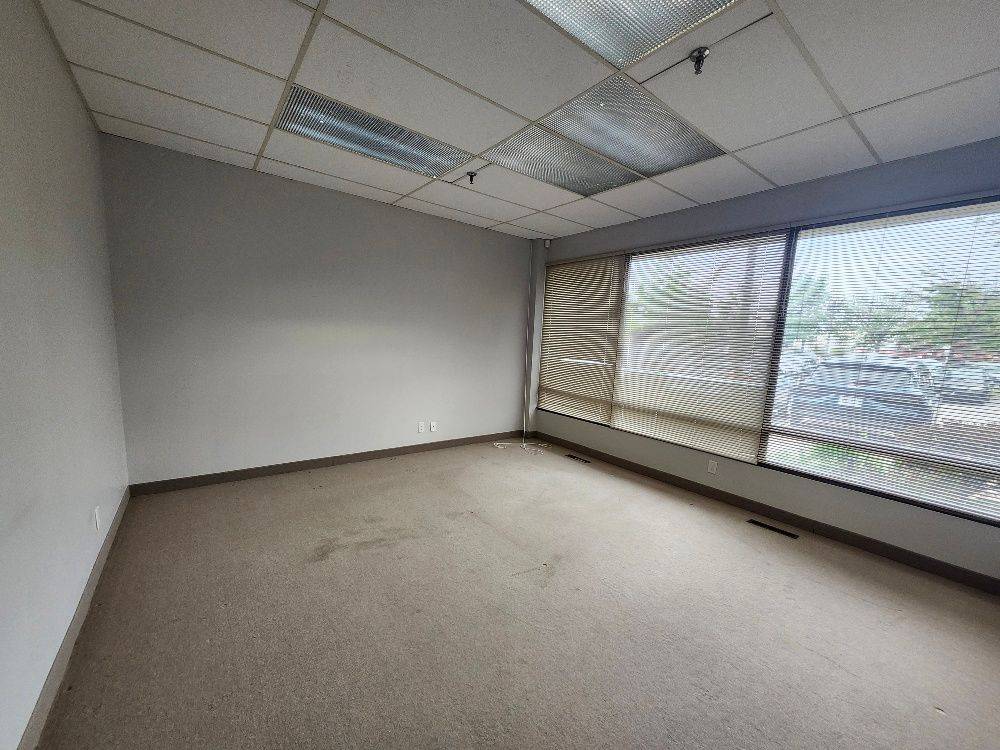 Toronto W08, ON M9C 1B2,1 Westside DR #9