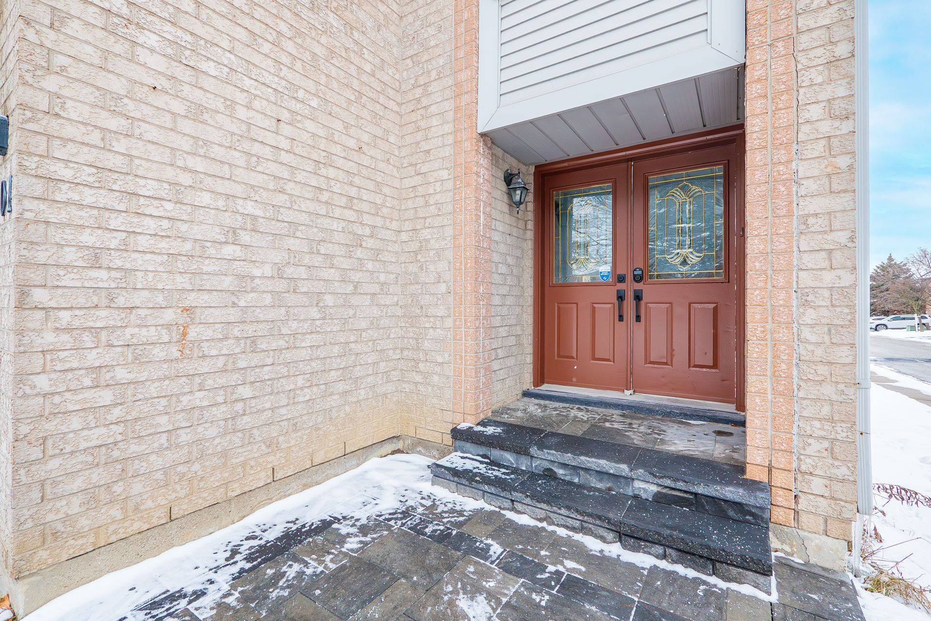 Brampton, ON L6X 4P5,101 Kenwood DR