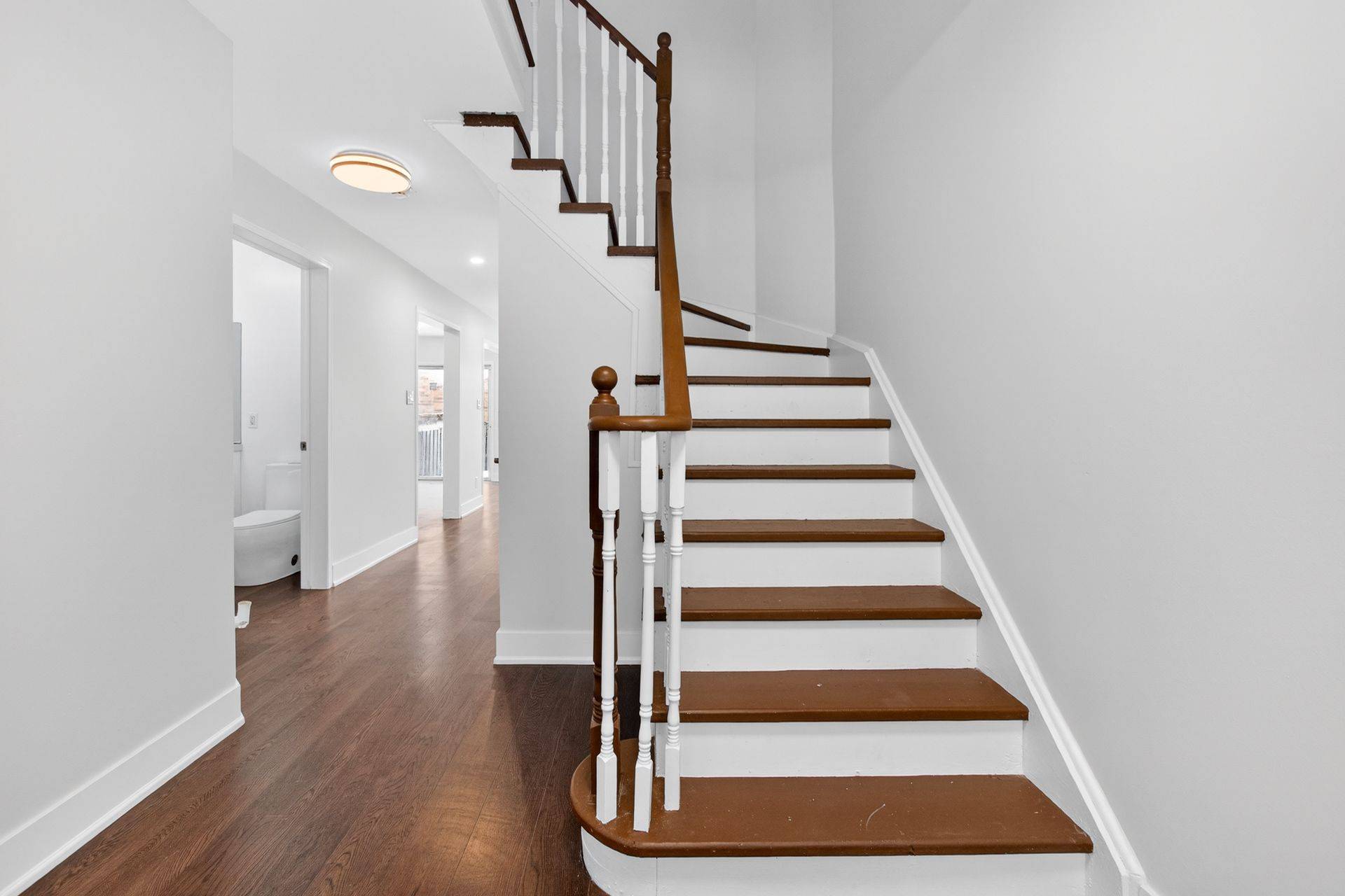 Brampton, ON L6X 4P5,101 Kenwood DR