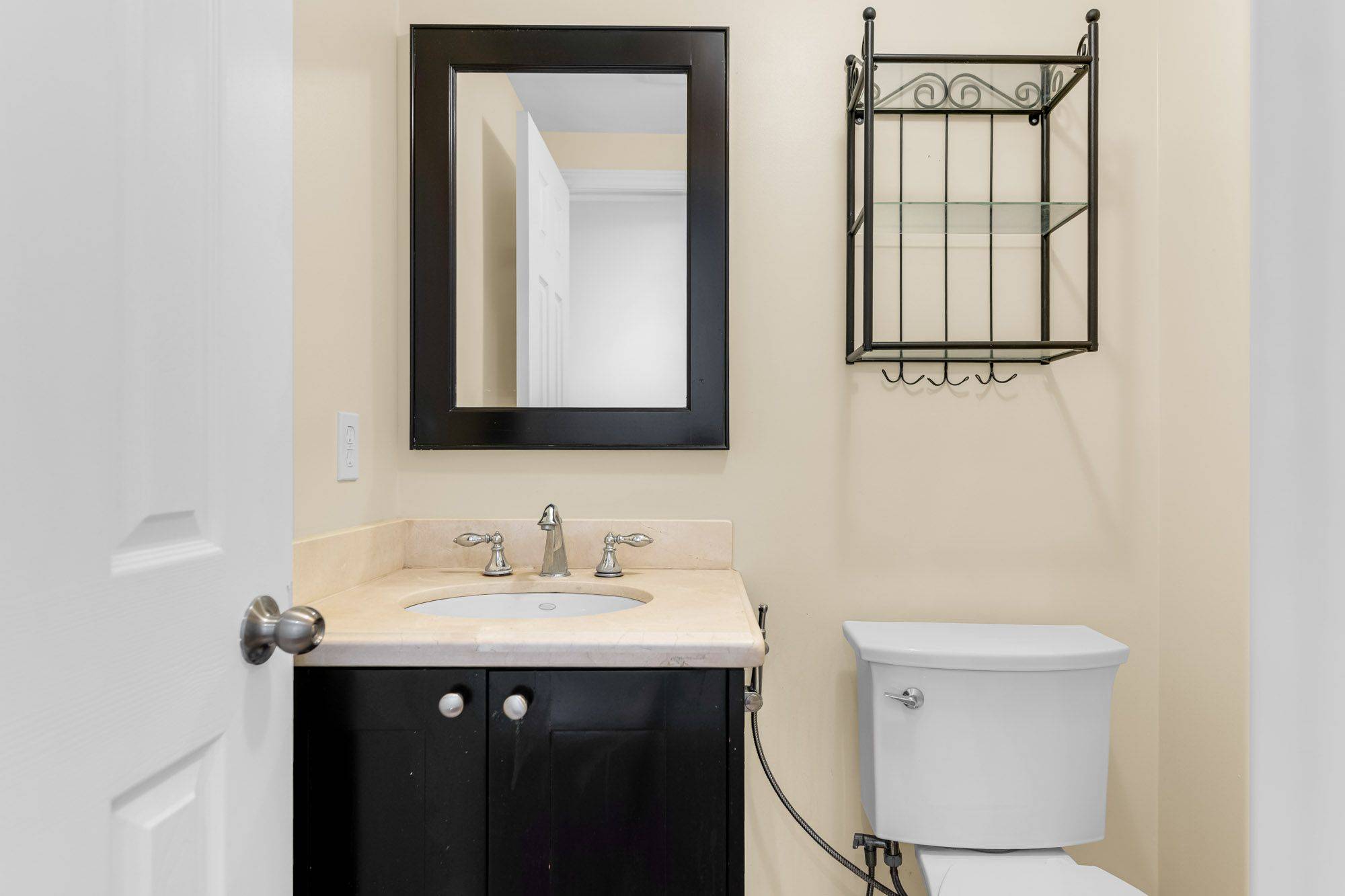 Oakville, ON L6M 3N2,1183 Westview TER