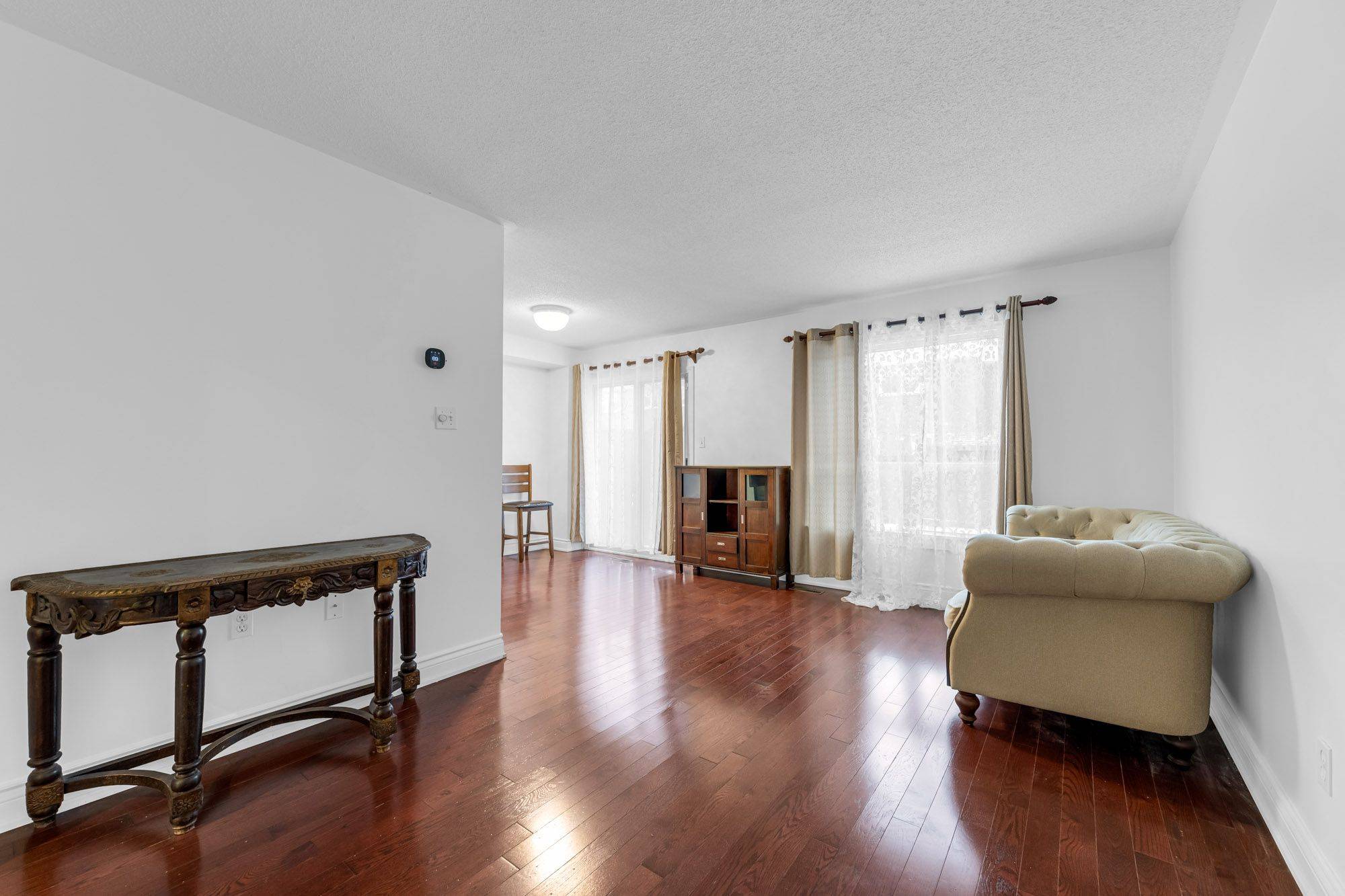 Oakville, ON L6M 3N2,1183 Westview TER