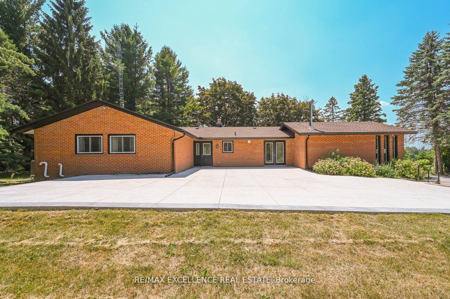 Caledon, ON L7C 3B1,14812 Centreville Creek RD