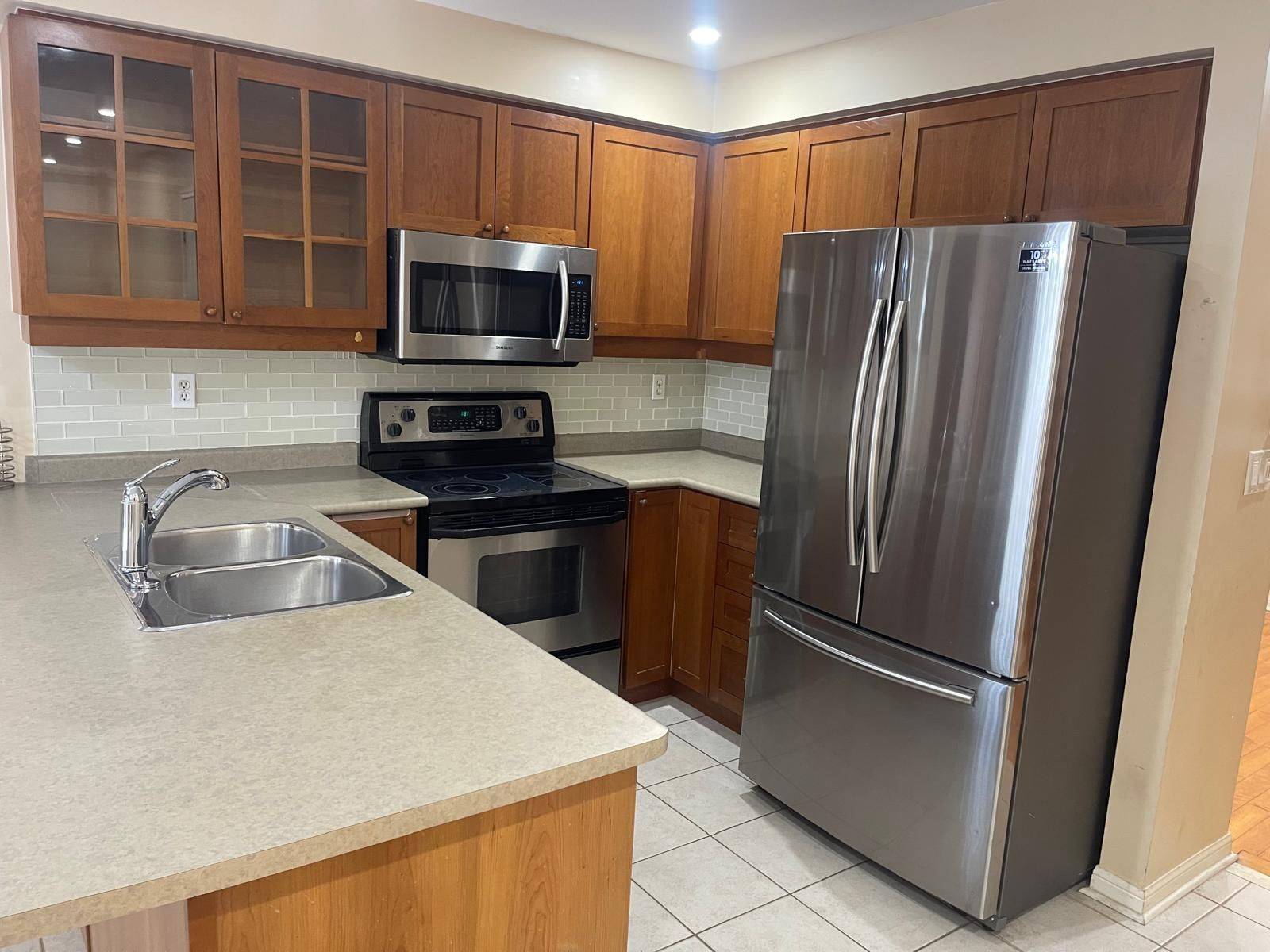 Milton, ON L9T 5J4,1527 Evans TER