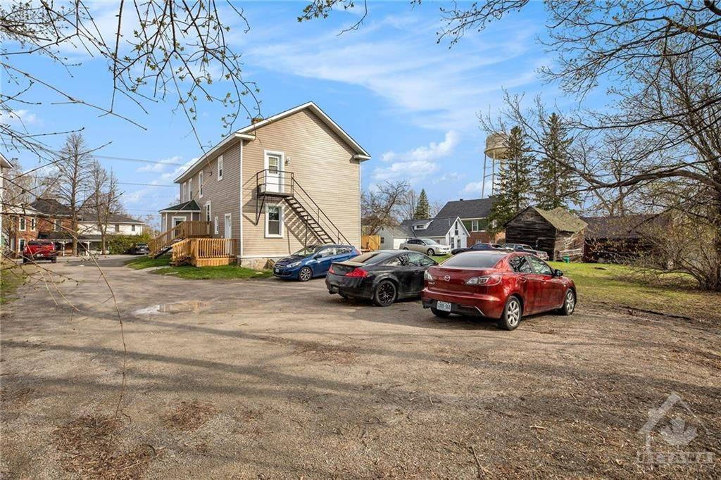 Perth, ON K7H 1W9,58 Harvey ST