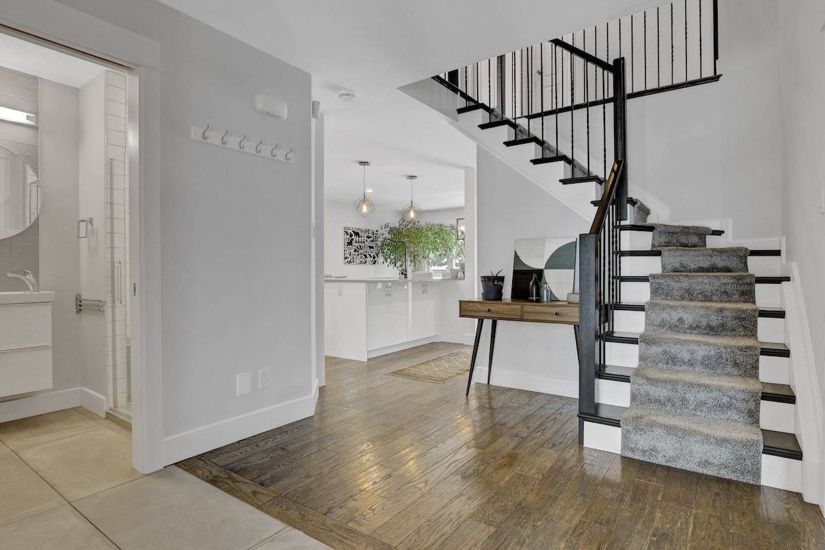 Orleans - Convent Glen And Area, ON K1W 1C9,6106 Westwater CRES