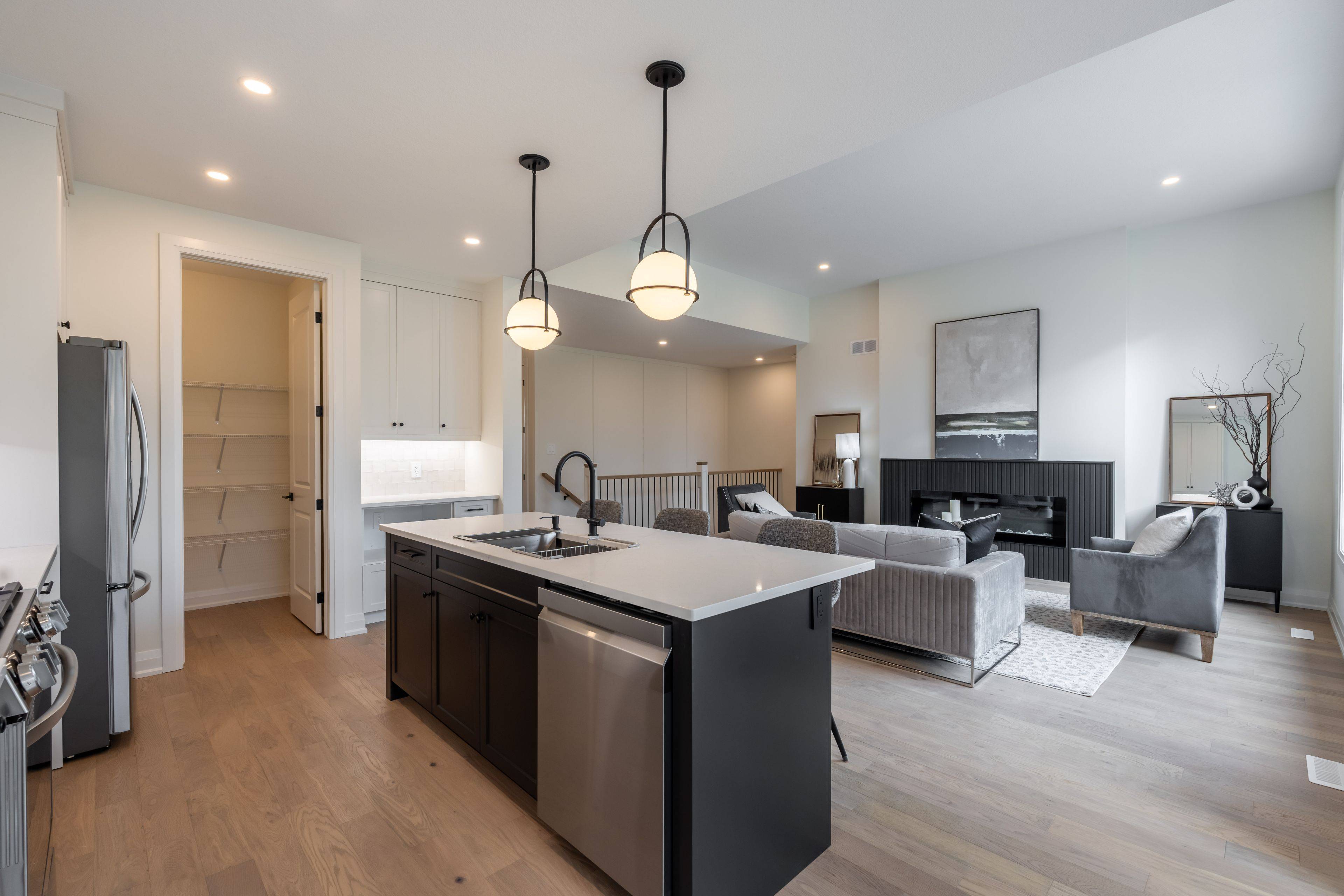 London South, ON N6P 0L4,3141 Gillespie TRL