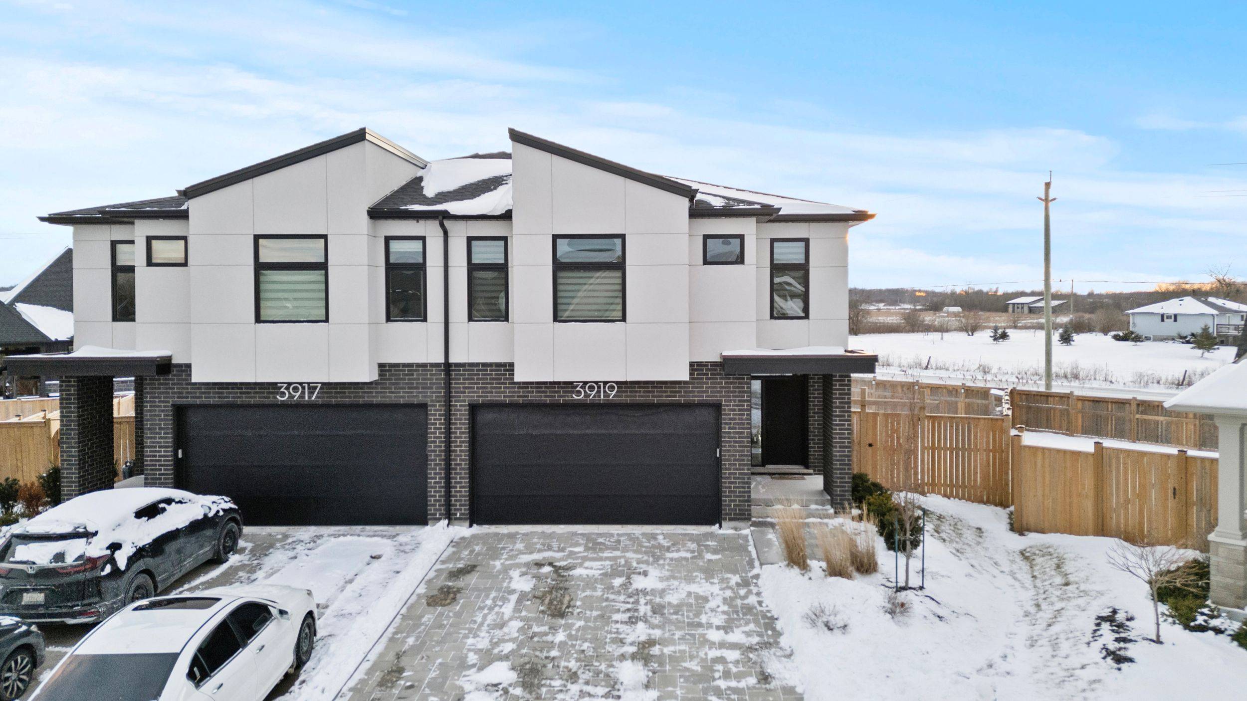 Fort Erie, ON L0S 1S0,3919 Mitchell CRES