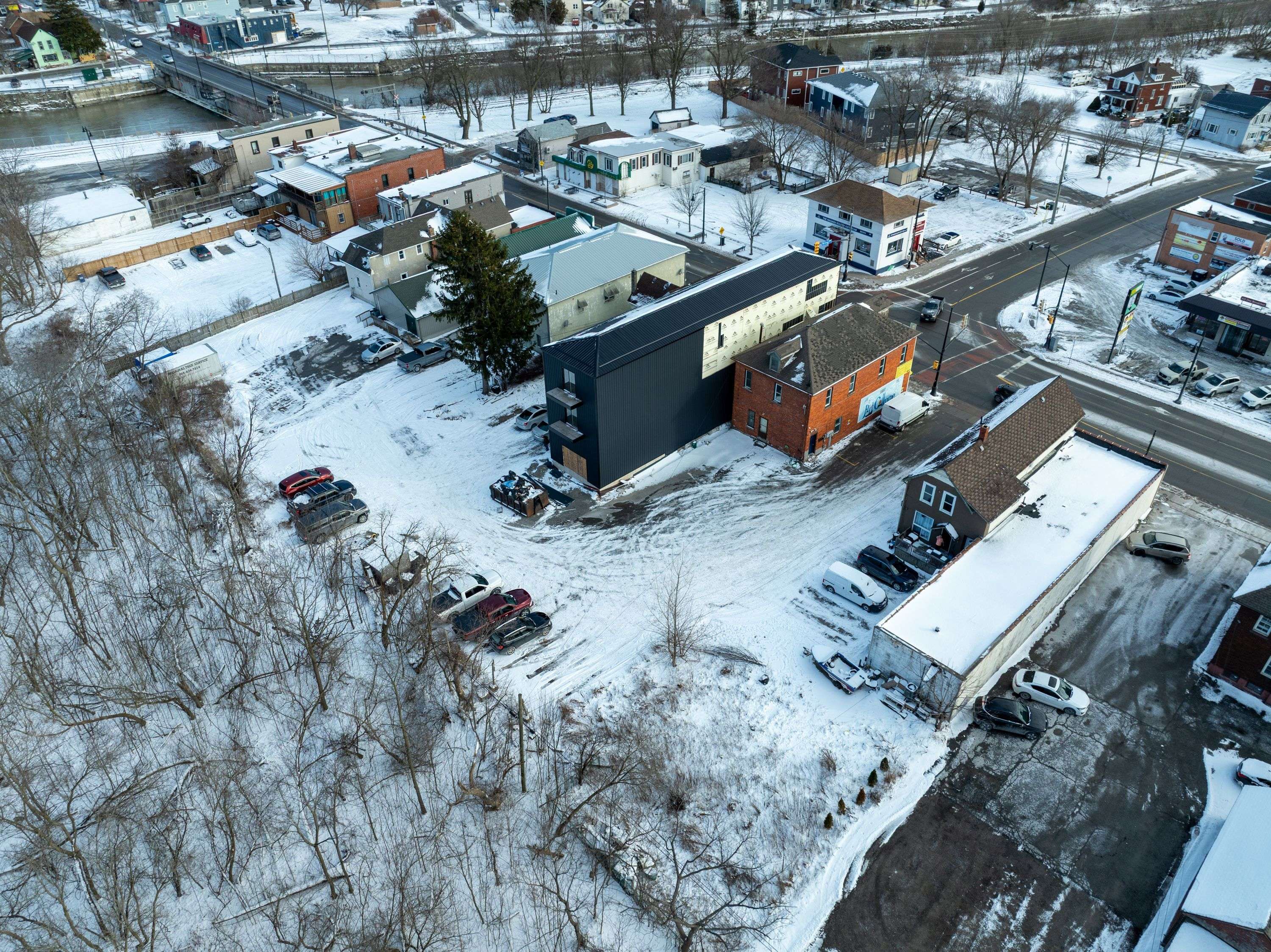 Port Colborne, ON L3K 3V7,229 Main ST W