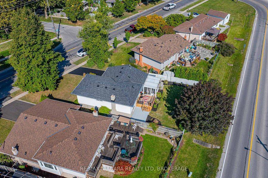 St. Catharines, ON L2M 2Z8,628 Bunting RD