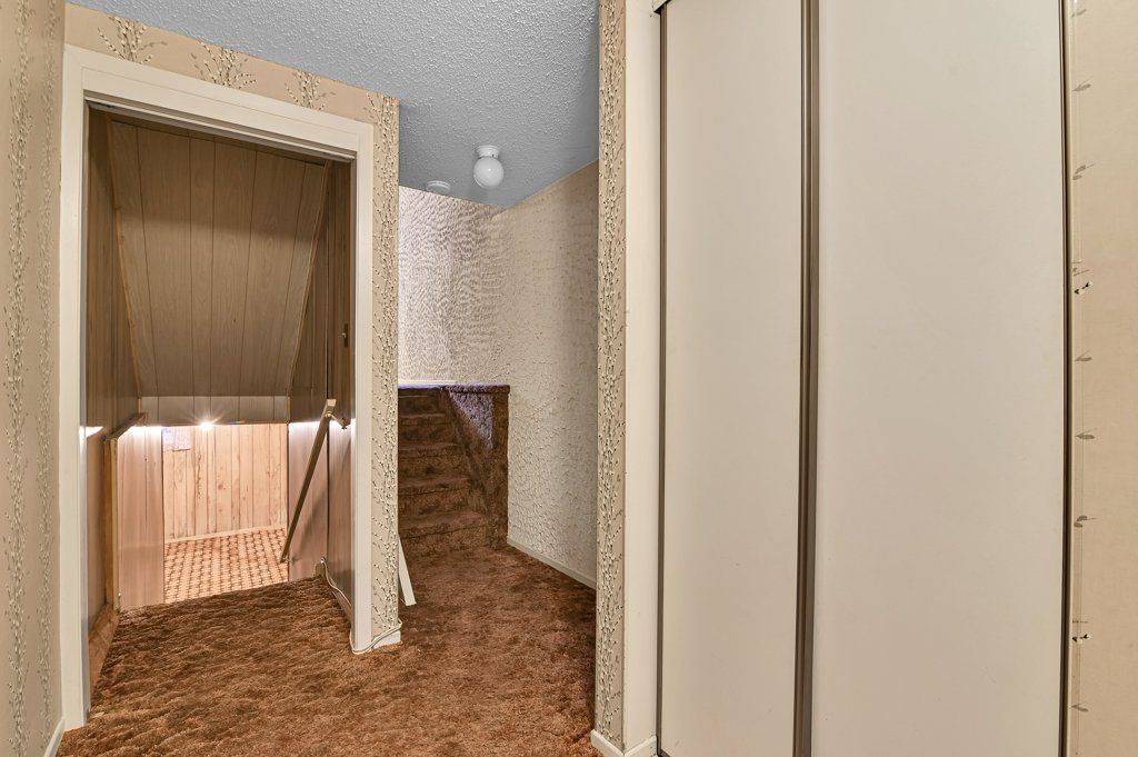 Overbrook - Castleheights And Area, ON K1K 3Y5,199 Birch Hill Private