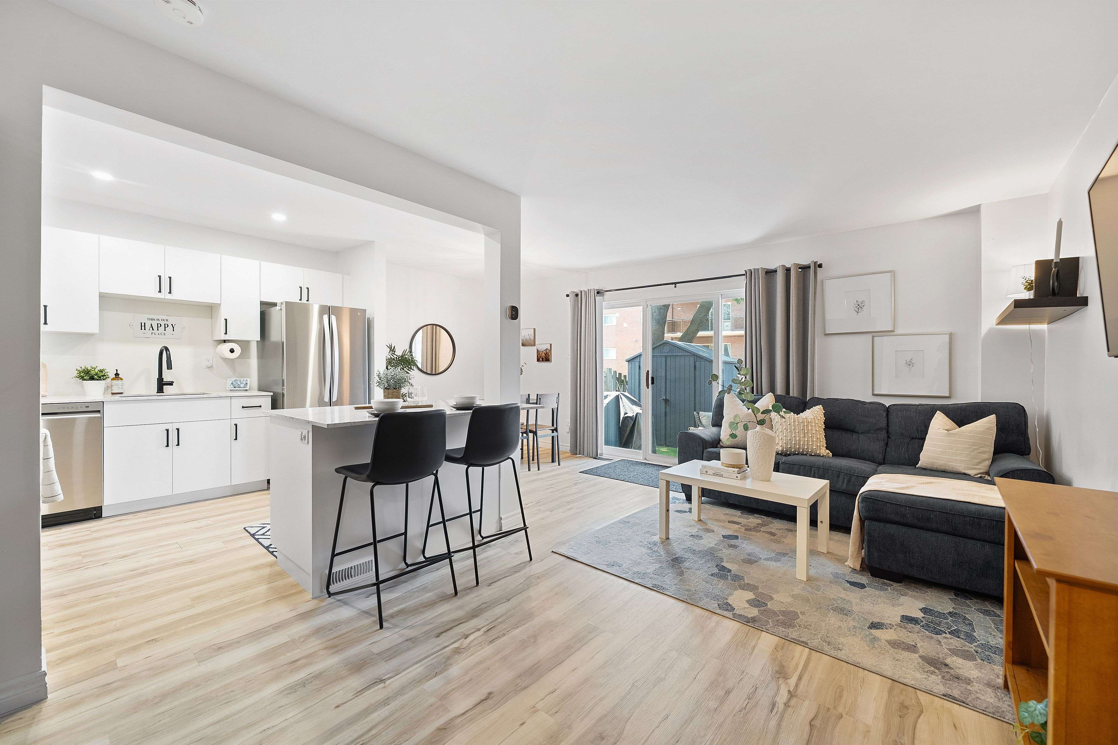 St. Catharines, ON L2M 6P9,17 Old Pine TRL #150