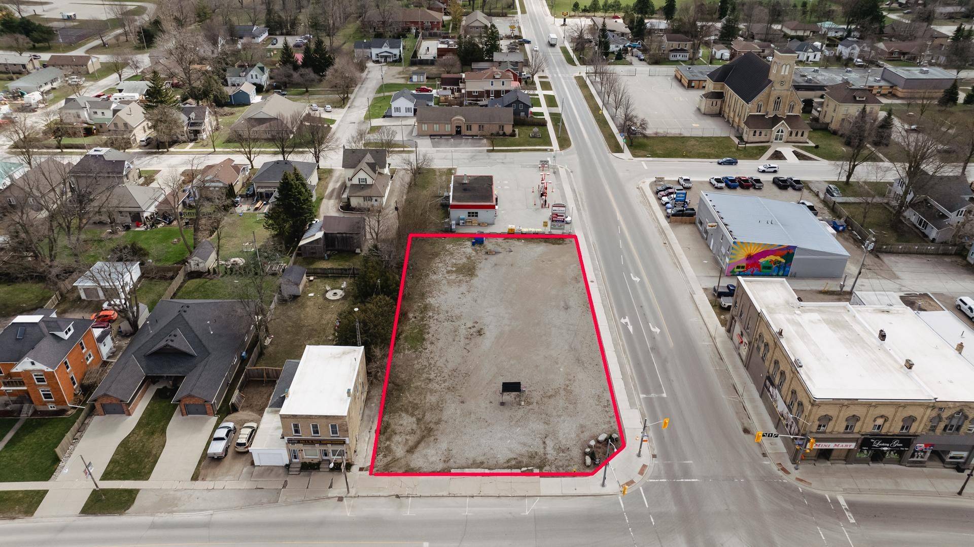 Huron East, ON N0K 1W0,4 GODERICH ST E