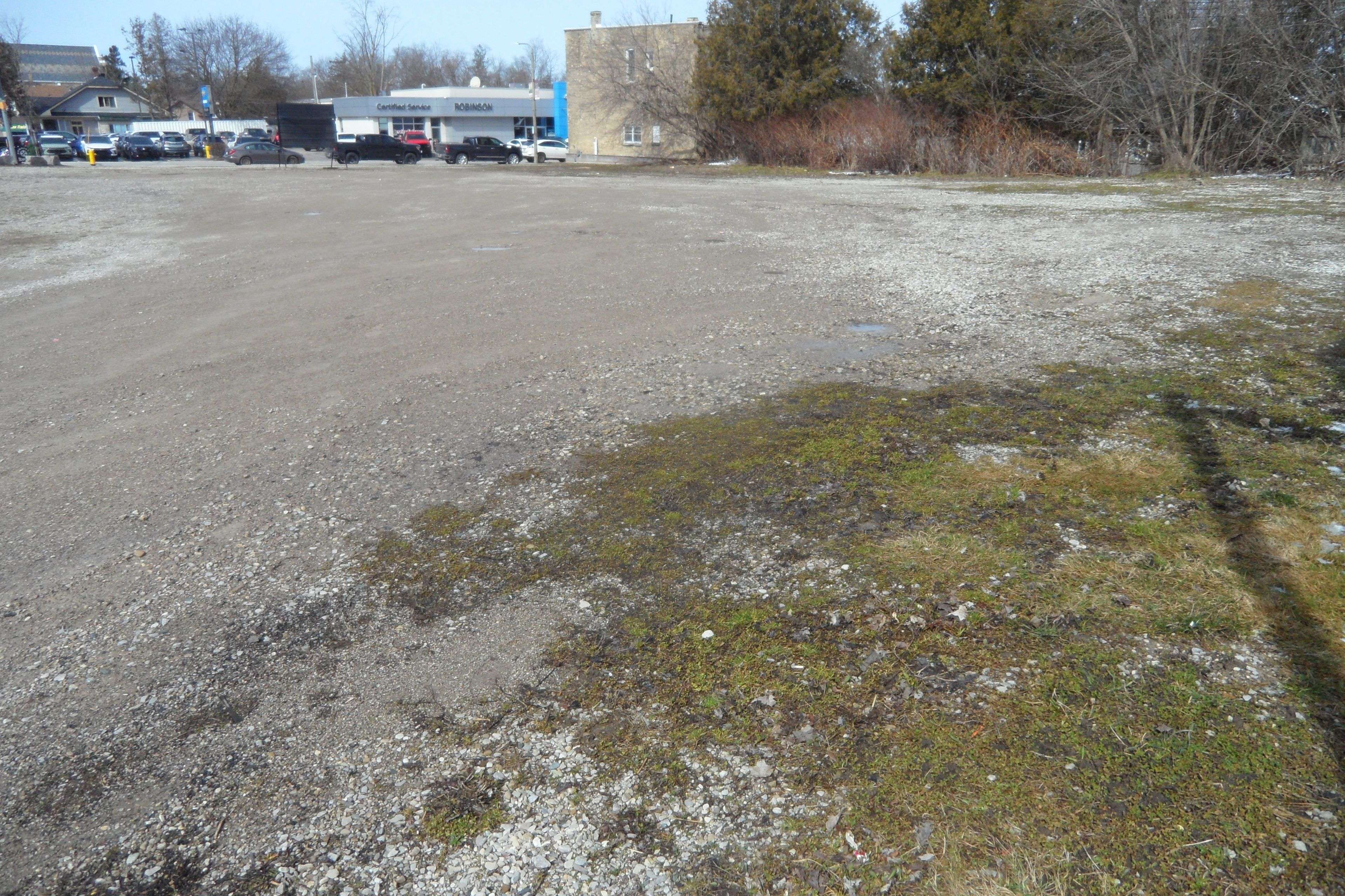 Huron East, ON N0K 1W0,4 GODERICH ST E