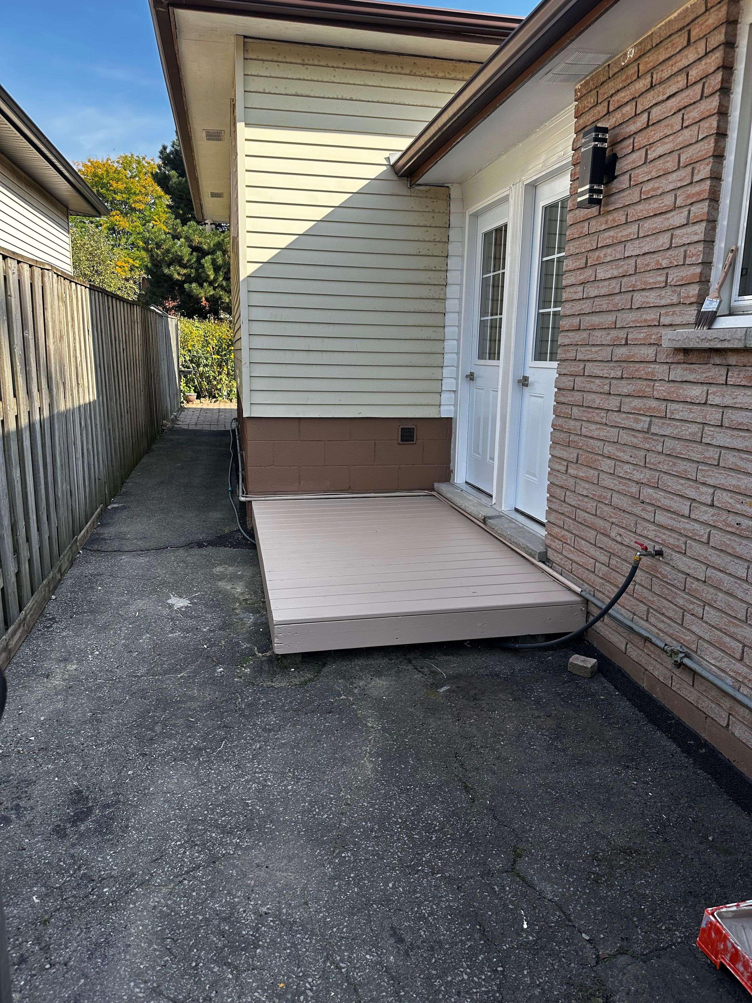 Hamilton, ON L9C 5P5,597 Upper Paradise RD