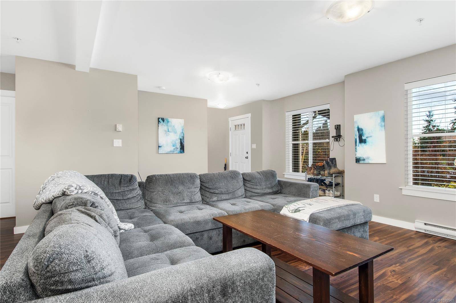 Campbell River, BC V9W 5M6,390 Carolyn Rd #B