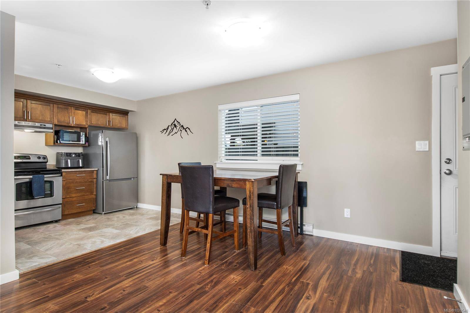 Campbell River, BC V9W 5M6,390 Carolyn Rd #B