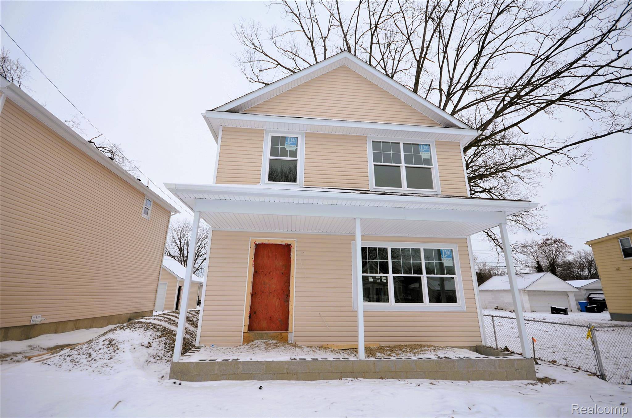 Madison Heights, MI 48071,27824 Groveland St