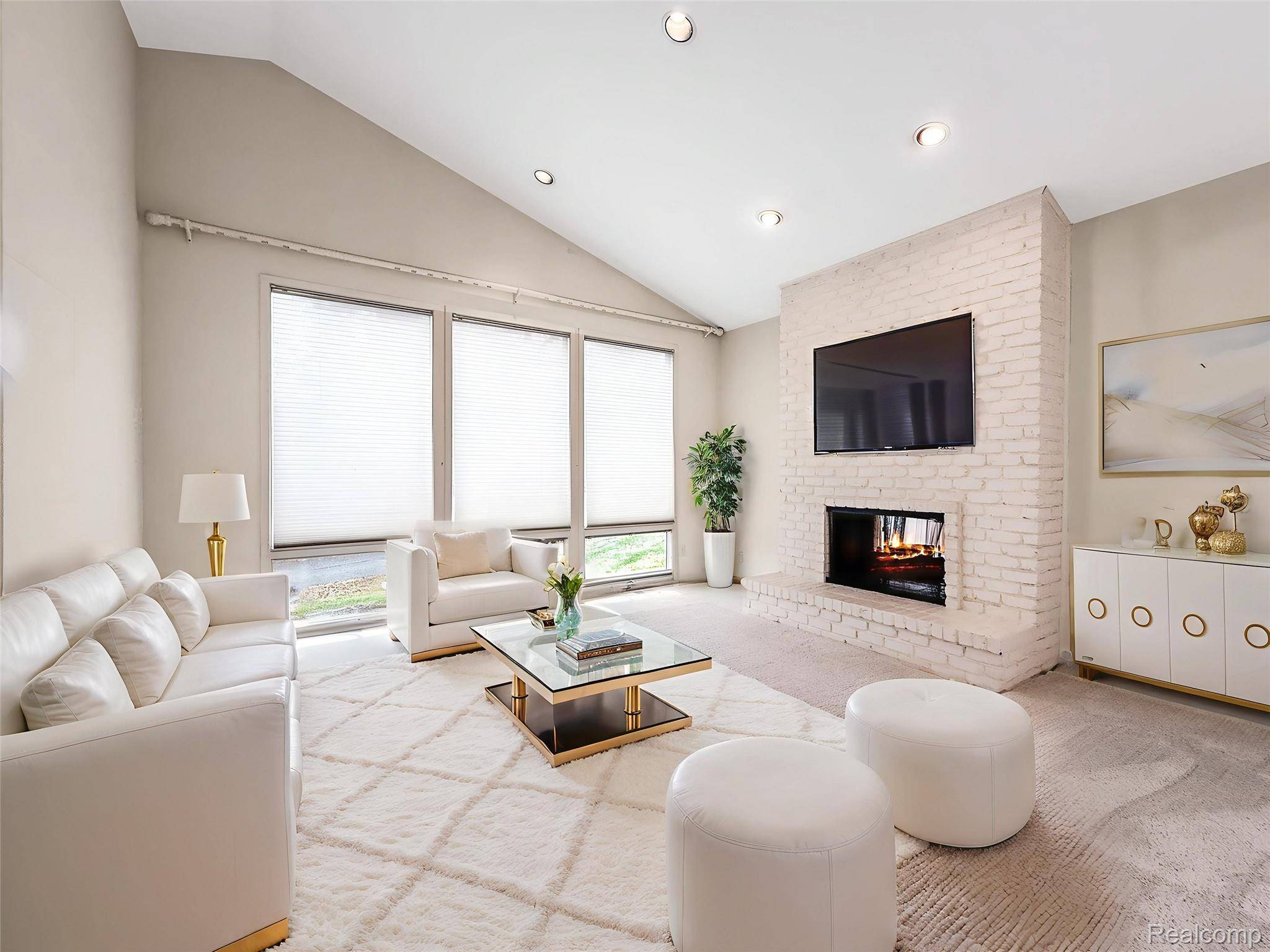 West Bloomfield, MI 48322,6953 Pebble Park CIR #68