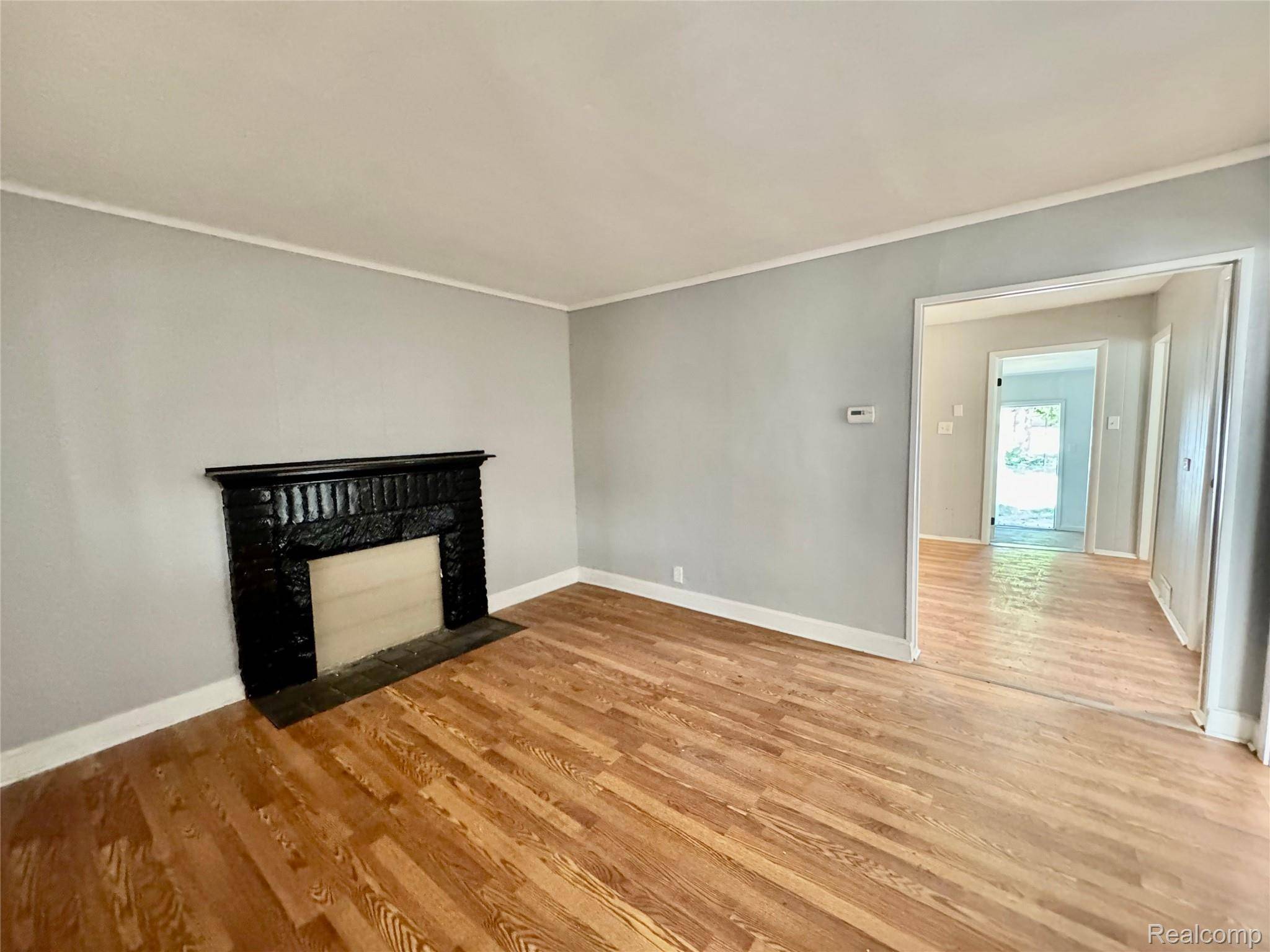 Harper Woods, MI 48225,20535 Ridgemont RD