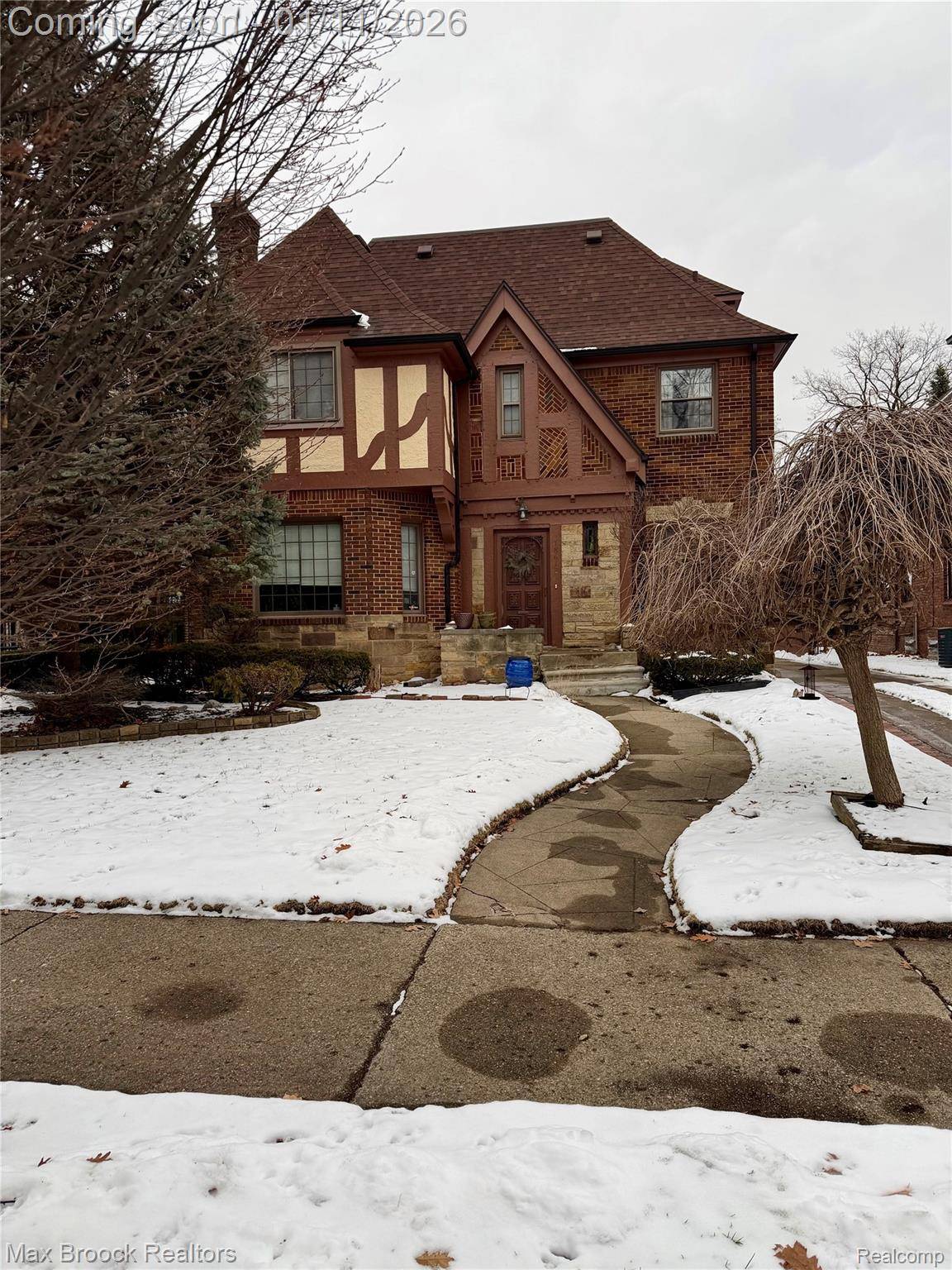 Detroit, MI 48221,18612 Muirland ST