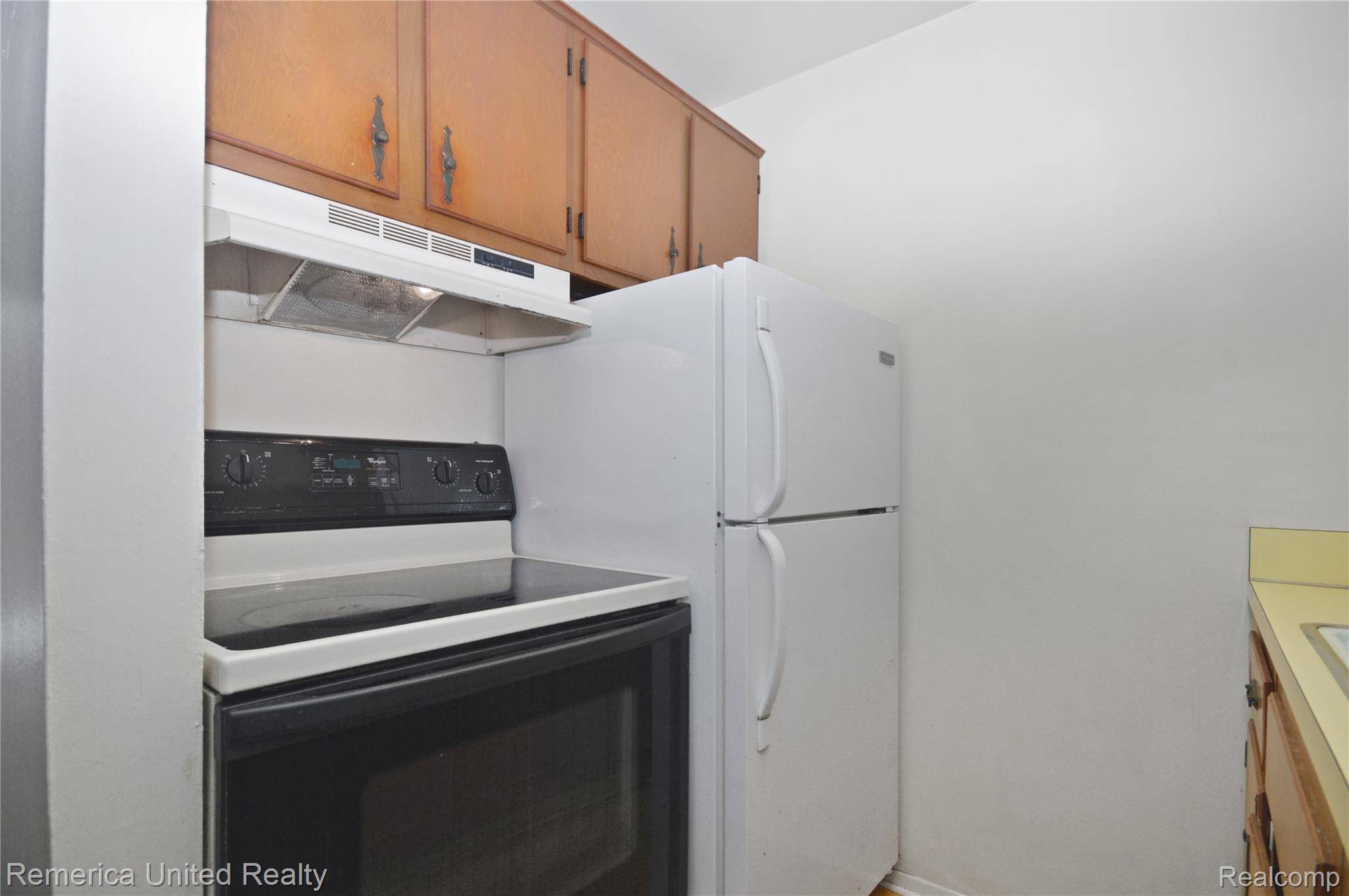 Farmington, MI 48336,31831 Grand River AVE #58