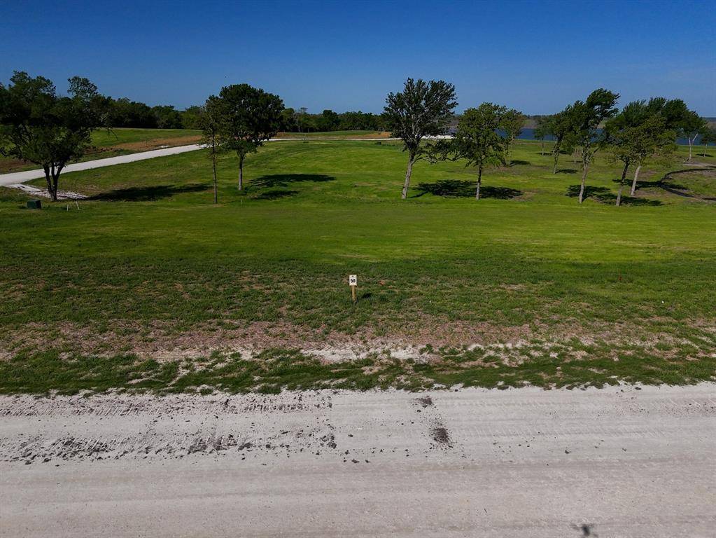 Windom, TX 75492,261 Clubhouse Drive