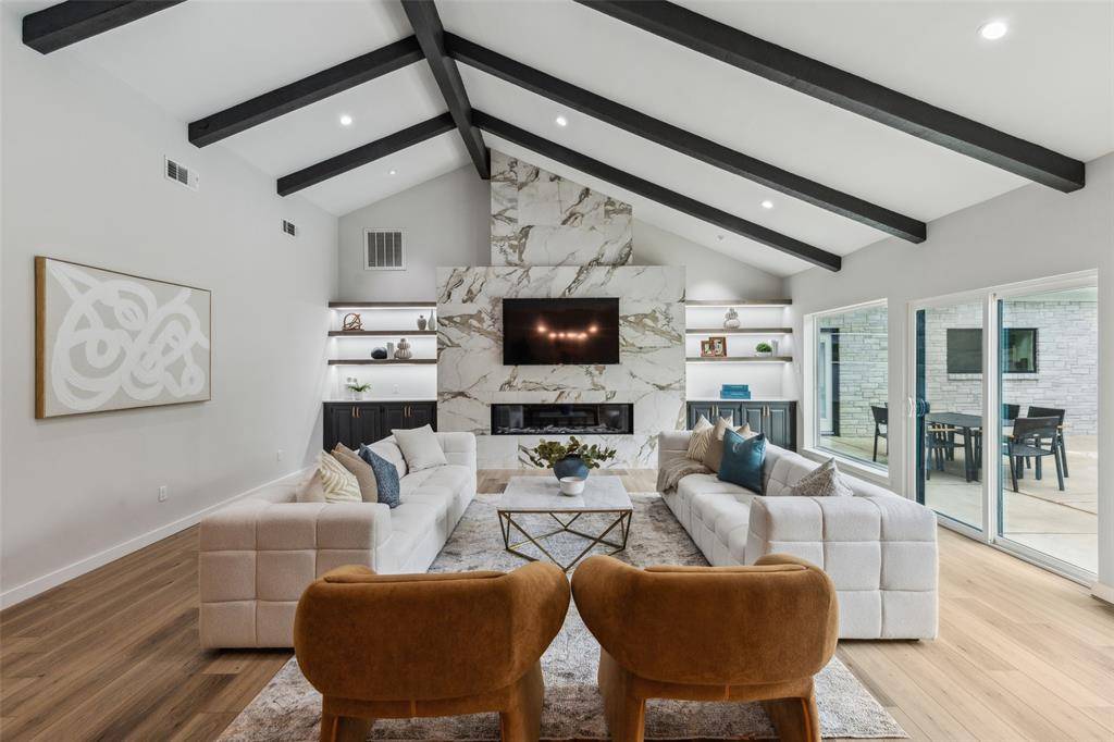 Colleyville, TX 76034,405 Woodbriar Court