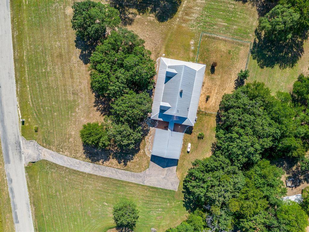 Granbury, TX 76049,2701 Wills Way Drive