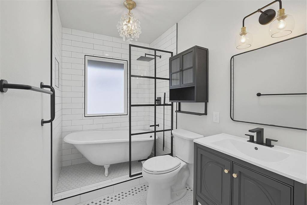 Fort Worth, TX 76107,4933 El Campo Avenue