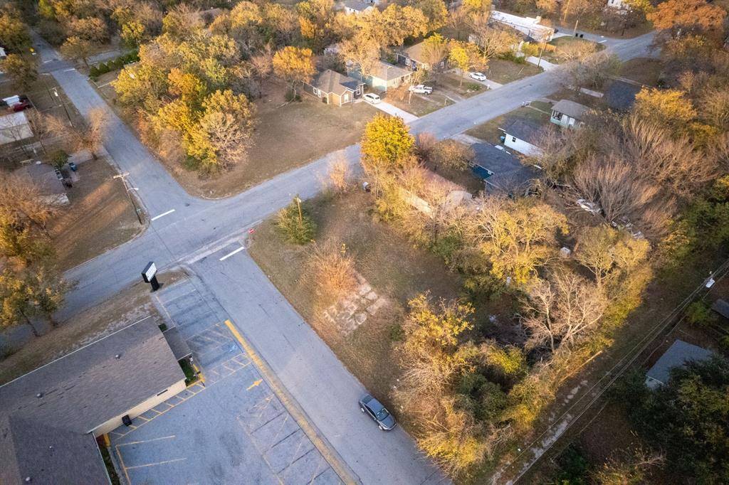 Denison, TX 75020,930 N Mirick Avenue