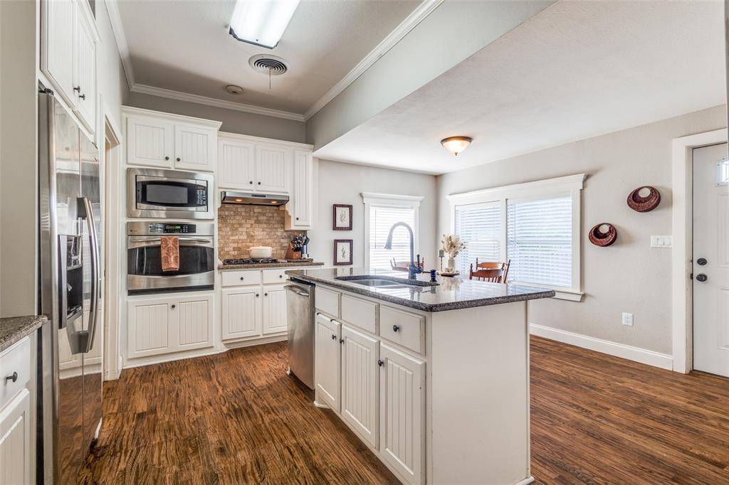 Justin, TX 76247,1009 W 7th Street