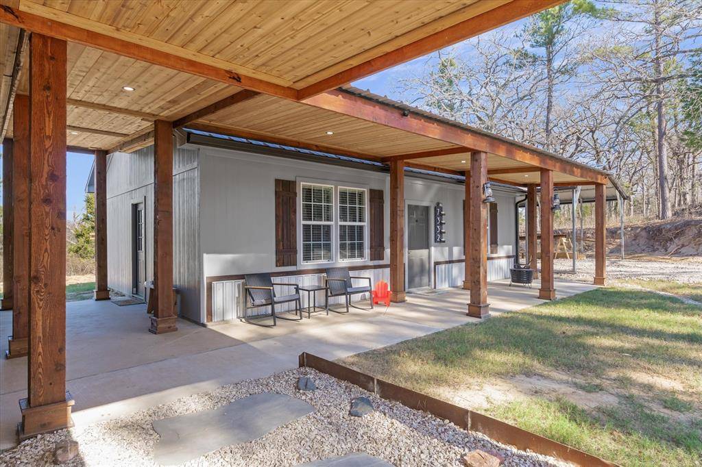 Athens, TX 75751,7332 Hwy 59