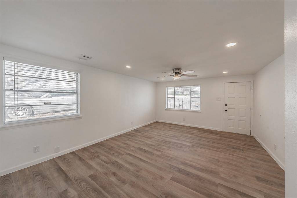 Dallas, TX 75211,227 S Justin Avenue